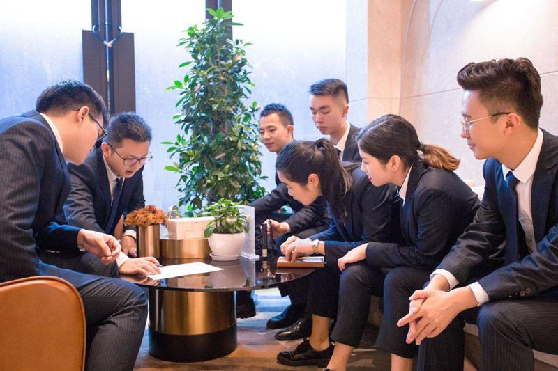 深耕房地產(chǎn)營銷策劃、經(jīng)紀(jì)、信息咨詢與銷售代理，打造全鏈條專業(yè)服務(wù)